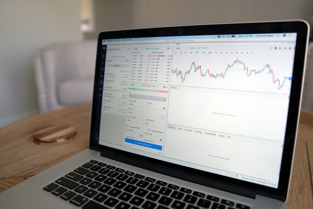 Traffic analytics dashboard showing real-time data
